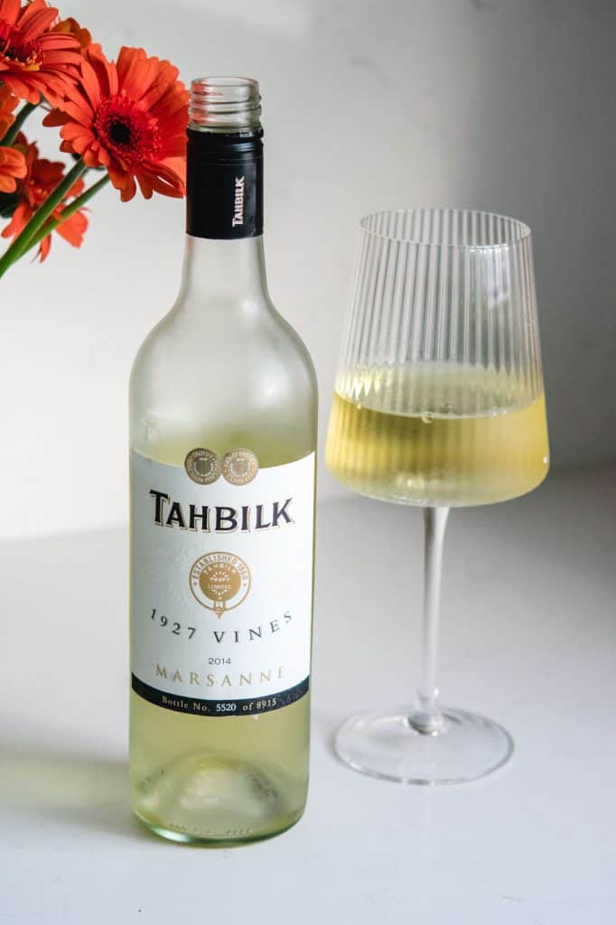 2014 Tahblik 1927 Vines Marsanne bottle and wine glass