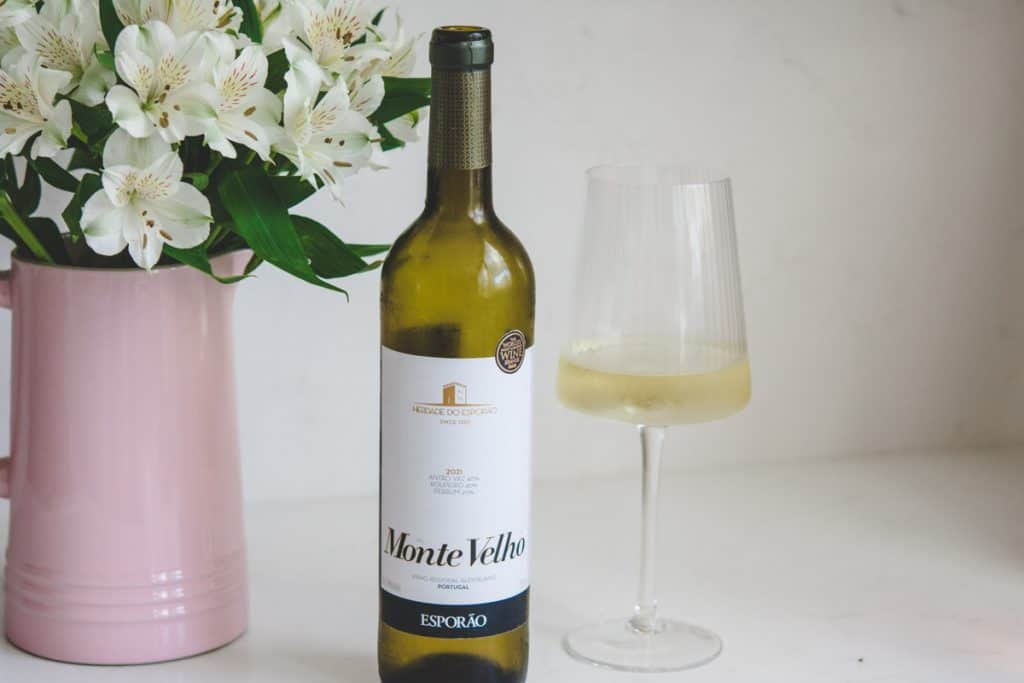 Monte Velho White wine
