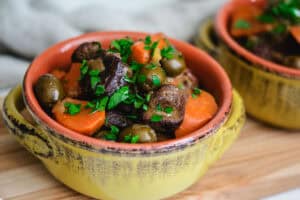 Lamb clapassade in a yellow croc